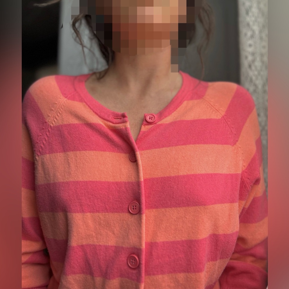 Vintage Gap Striped Cardigan - Picture 2 of 4